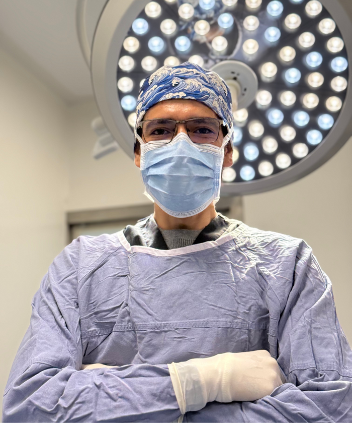 Dr. Alfonso Salinas